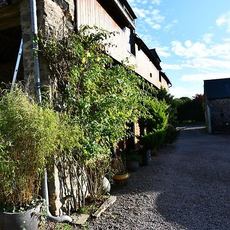La Vallee Du Launay Taden Exteriér fotografie
